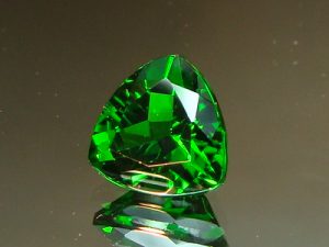 دوره آموزش گوهر تراشی